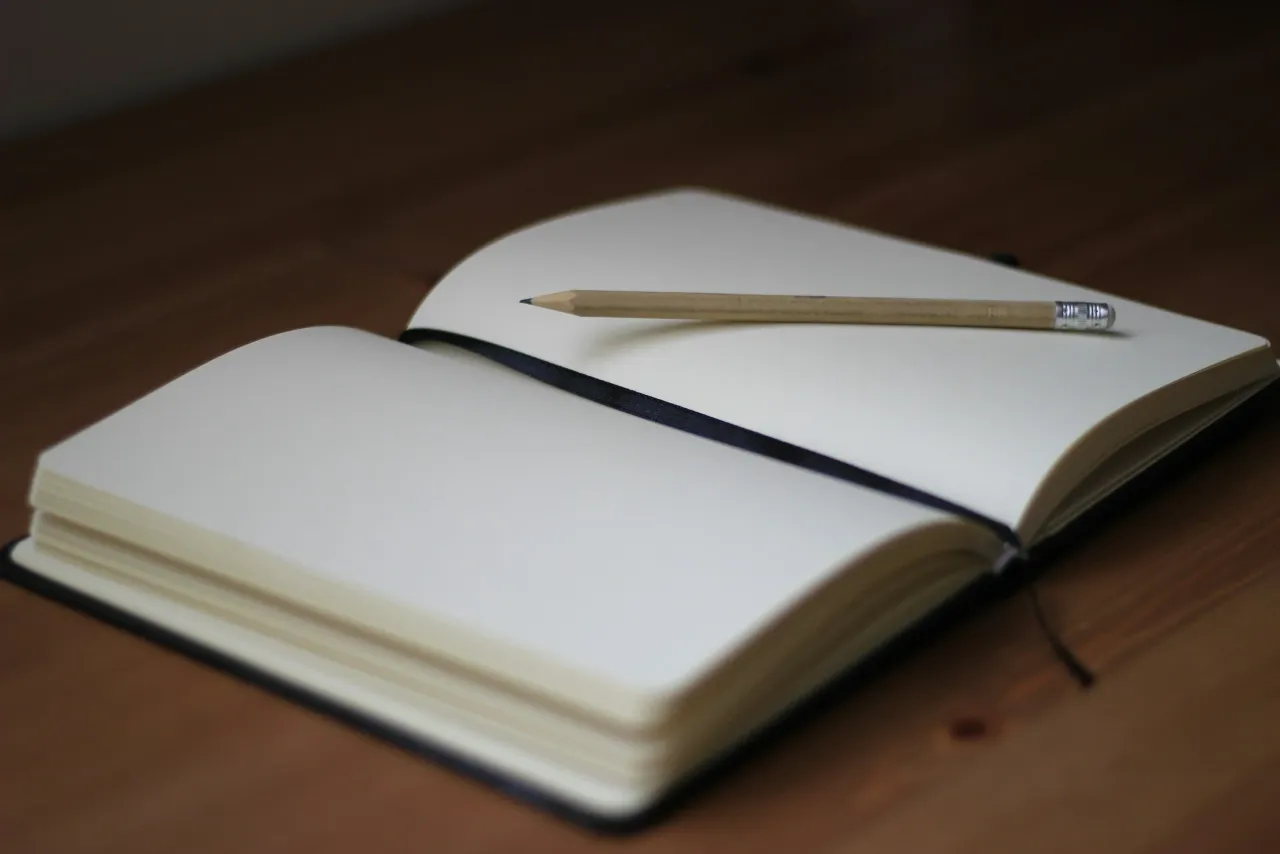 Journaling insights and reflections on Scripture illustration